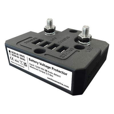 Protector de Baterías / 12/24 VCD Automático / 40 A Continuos / IP66 / Caída de Voltaje 40 mV | SIERRA STORE