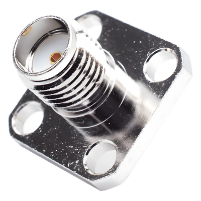 Conector SMA Hembra / Montaje Panel Cuadrado 12.7 mm (0.5 in) / 4 Perforaciones 8.64 mm (0.34 in) / Soldable / Níquel-Oro-PTFE | SIERRA STORE