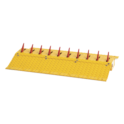 Picos Poncha Llantas Autónomos / Secciones Modulares 0.9 m (3 ft) / Acero 1/4' con Pintura Amarilla / Operación Mecánica sin Energía | SIERRA STORE