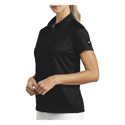 Polo de Alto Rendimiento / Dri-FIT / 100% Poliéster / Cuello Tejido Propio / Manga con Bordado | SIERRA STORE