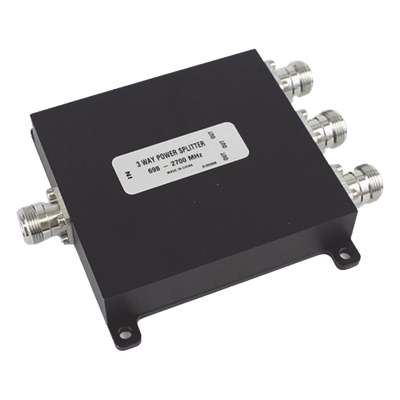 Divisor de potencia Wilkinson / 3 vías / 694-2700 MHz / 50W / PIM -154 dBc / Conectores 4.3-10 | SIERRA STORE