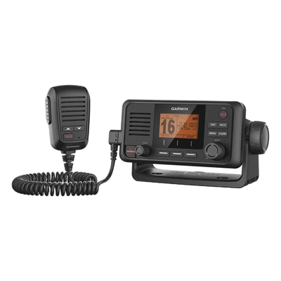 Radio Náutica VHF / 25 W / GPS Integrado / IPX7 / NMEA 2000 y NMEA 0183 / DSC Clase D / 8.5 x 17.0 x 14.6 cm (3.4' x 6.7' x 5.8') | SIERRA STORE
