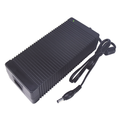 Fuente de poder / 53 VCC / 3 A / 100-240 VCA / -20°C a 45°C / 7.48 x 3.43 x 1.69 pulgadas | SIERRA STORE