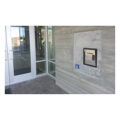 Control de acceso / Gabinete empotrable / 2 puertas / 3000 números telefónicos / 11 dígitos / Directorio LCD / Líneas analógicas y | SIERRA STORE