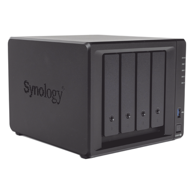 Servidor NAS de escritorio con 4 bahías / Expandible a 9 bahías / Hasta 144 TB | SIERRA STORE
