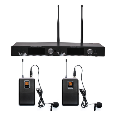 Kit de Micrófonía Inalámbrica UHF / 2 Micrófonos Lavalier / 200 Canales / Alcance 100 m (328 ft) / 15 Horas de Batería / Pantalla LCD | SIERRA STORE