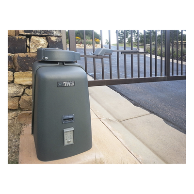 Operador para Puerta Abatible / Uso Continuo / 4.8 m (15.7 ft) / 360 kg / 0.5 HP / 115 VAC / Energía Solar / Batería 7.2 Ah | SIERRA STORE