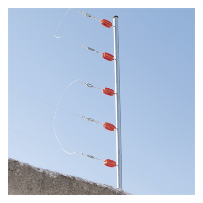 Aislador de Esquina para Cerco Eléctrico / Aislamiento 18 kV / Resistencia 7.5-10.2 kg / Anti UV / 66 mm x 31.6 mm | SIERRA STORE
