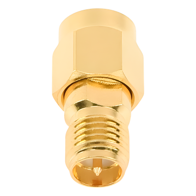 Adaptador en Línea / SMA Macho a SMA Hembra Inverso / Cuerpo Bronce Oro / Contacto Oro / Aislante Teflón | SIERRA STORE
