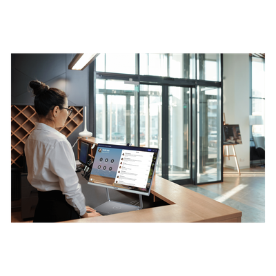 Sistema de Videoconferencia Todo en Uno / Pantalla Táctil 23.8" / Cámara 4K / USB-C PD 45W / Certificado Teams y Zoom | SIERRA STORE