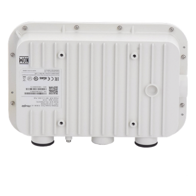 Punto de Acceso Wi-Fi 6 / Sectorial 60° / Hasta 1775 Mbps / Dual Banda 2.4/5 GHz / PoE + SFP Uplink / IP68 | SIERRA STORE